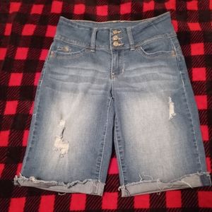 Distressed Denim Shorts Size 5 Size 27